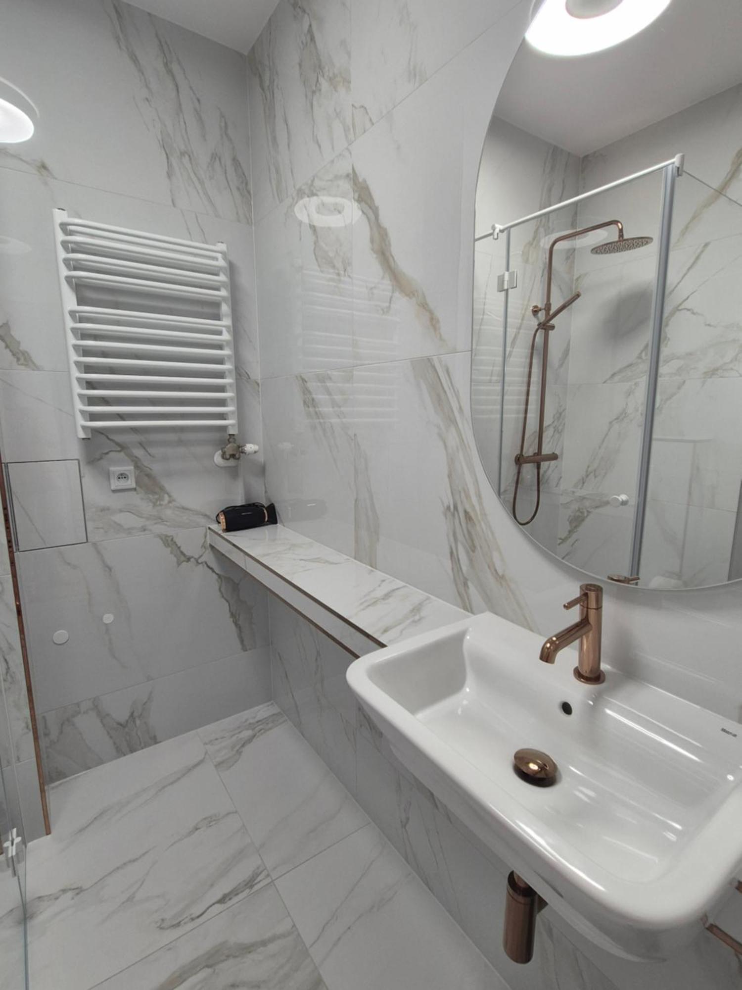 Aparthotel Miodowa 25 Краков Экстерьер фото
